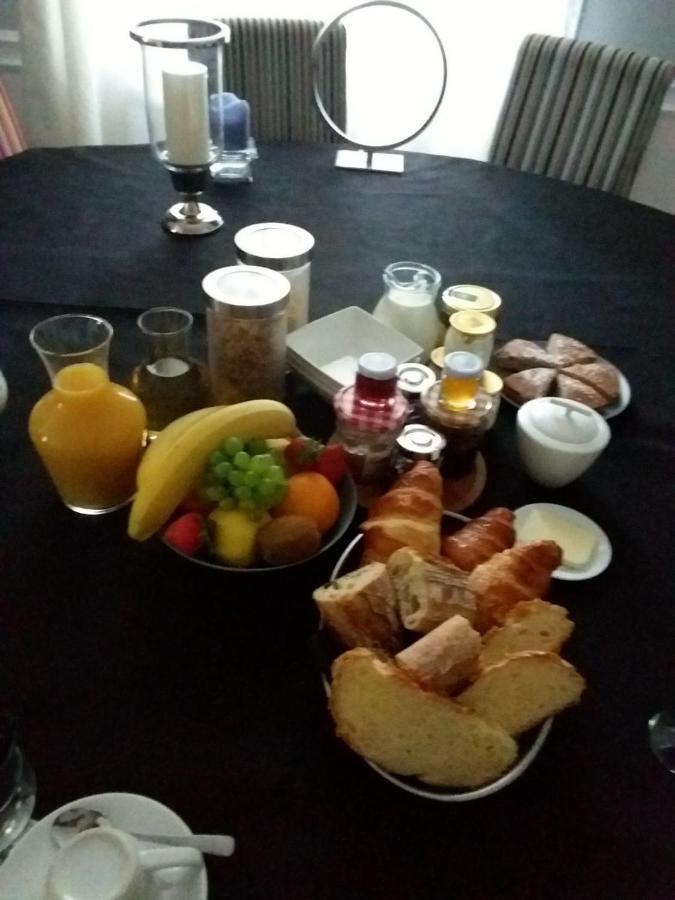 Chateau Le Poiron Bed & Breakfast Pissotte Ngoại thất bức ảnh